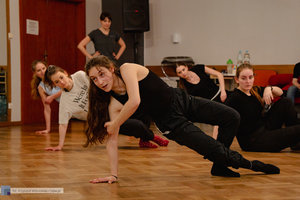 Charytatywne warsztaty taneczne — Dni Kultury 2022 - 2 zdjęcie w galerii.