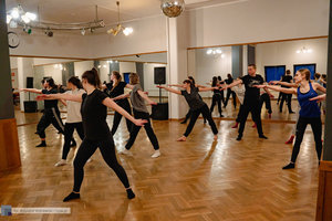 Charytatywne warsztaty taneczne — Dni Kultury 2022 - 10 zdjęcie w galerii.
