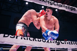 Kickboxingowa rywalizacja na najwyższym poziomie - 18 zdjęcie w galerii.