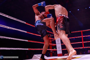 Kickboxingowa rywalizacja na najwyższym poziomie - 148 zdjęcie w galerii.