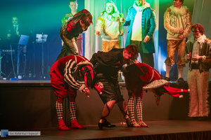 Teatr PW - Wieczór Trzech Króli - 54 zdjęcie w galerii.