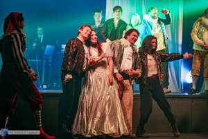 Teatr PW - Wieczór Trzech Króli - 55 zdjęcie w galerii.