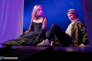 Teatr PW - Wieczór Trzech Króli - 120 zdjęcie w galerii.